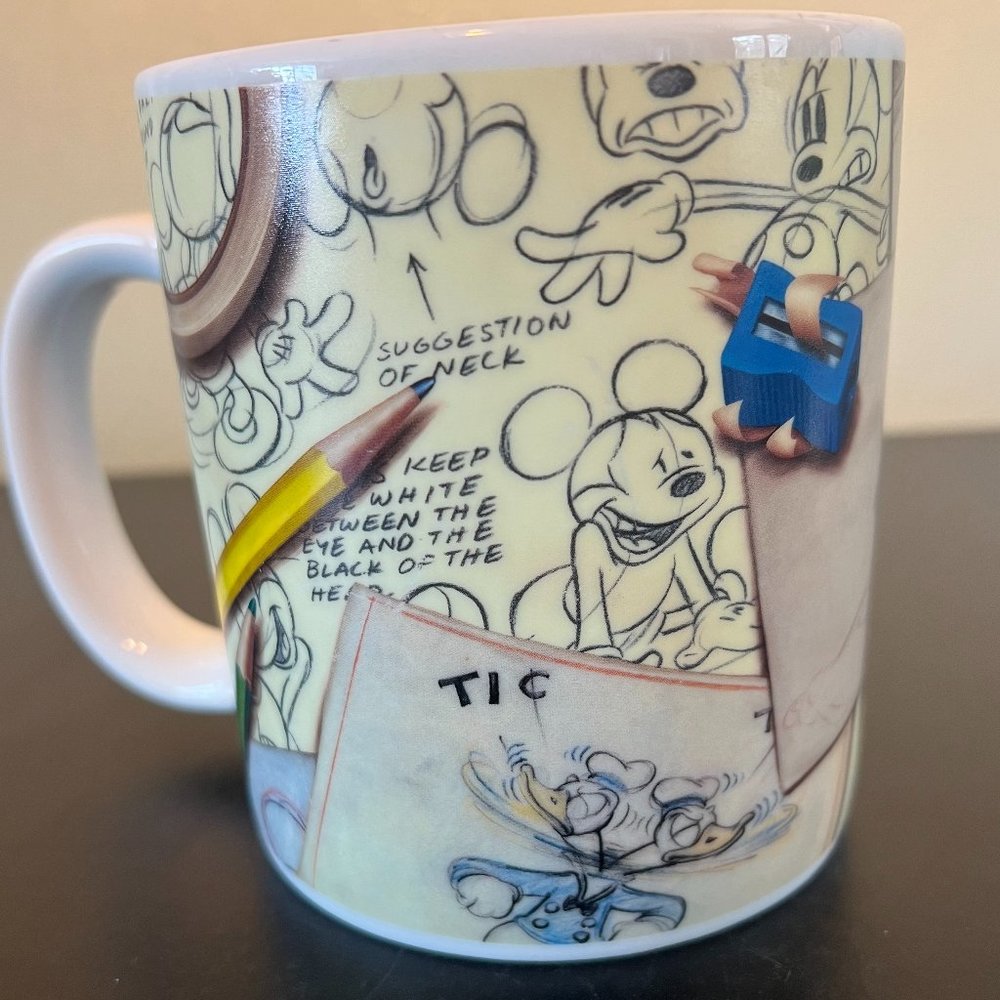 DISNEY Characters Gallery Sketchbook Art Jumbo Ceramic Coffee Mug Mickey 18oz